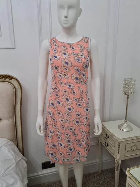 Lindy Bop 'Amy-May' Pink Daisy Shift Dress - HerSecretCloset.co.uk