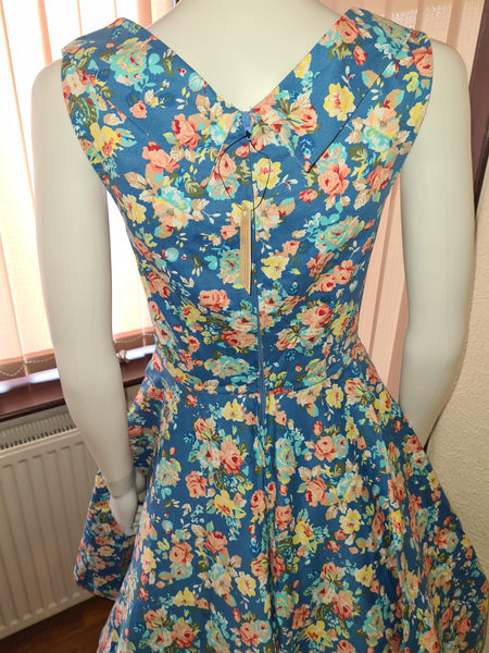 Lindy Bop Ophelia Sky Blue Floral Picnic Dress - HerSecretCloset.co.uk