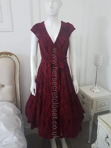 Lindy Bop Vintage Dawn Burgundy Devore Velvet Swing Dress Rare - HerSecretCloset.co.uk